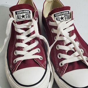 Converse All Star Burgundy Sneakers